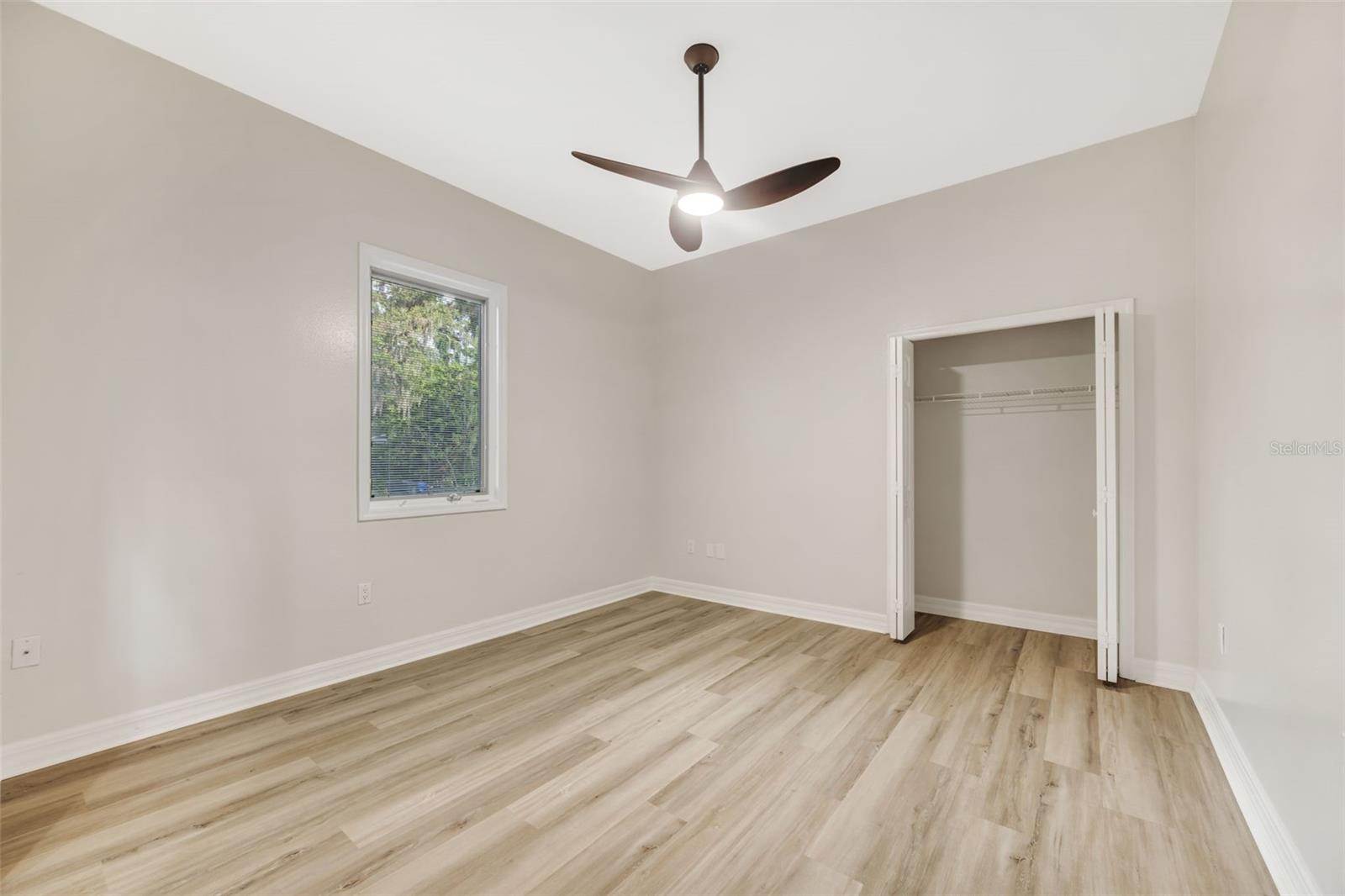 Middle side Bedroom