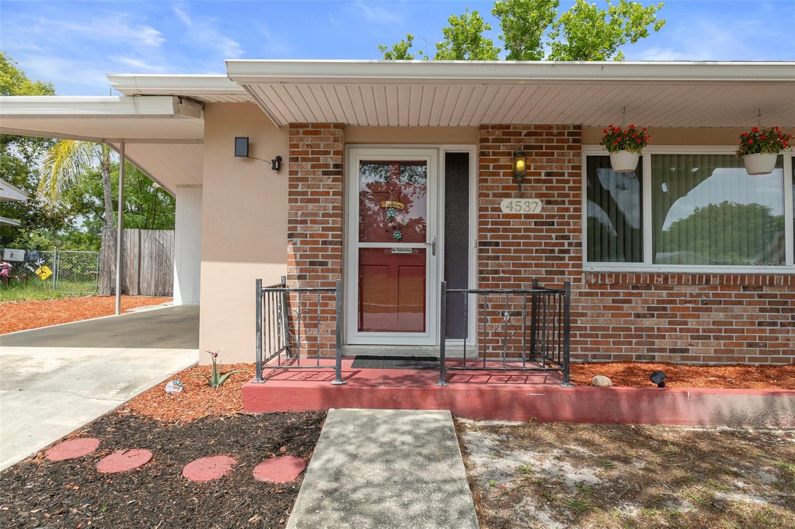 Inviting Front Entry