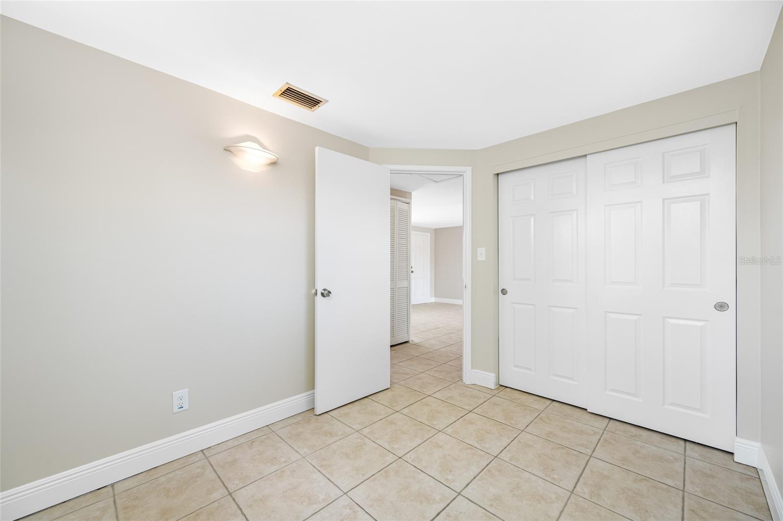 Guest Rm/Office - New Closet Doors!