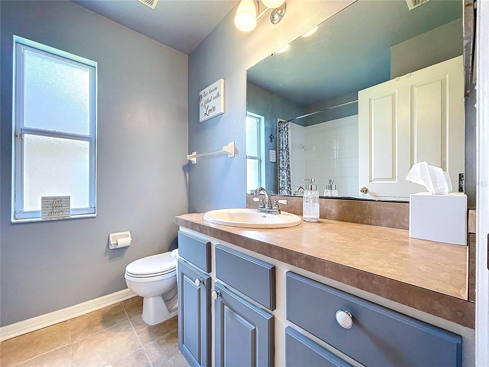 2nd Bathroom