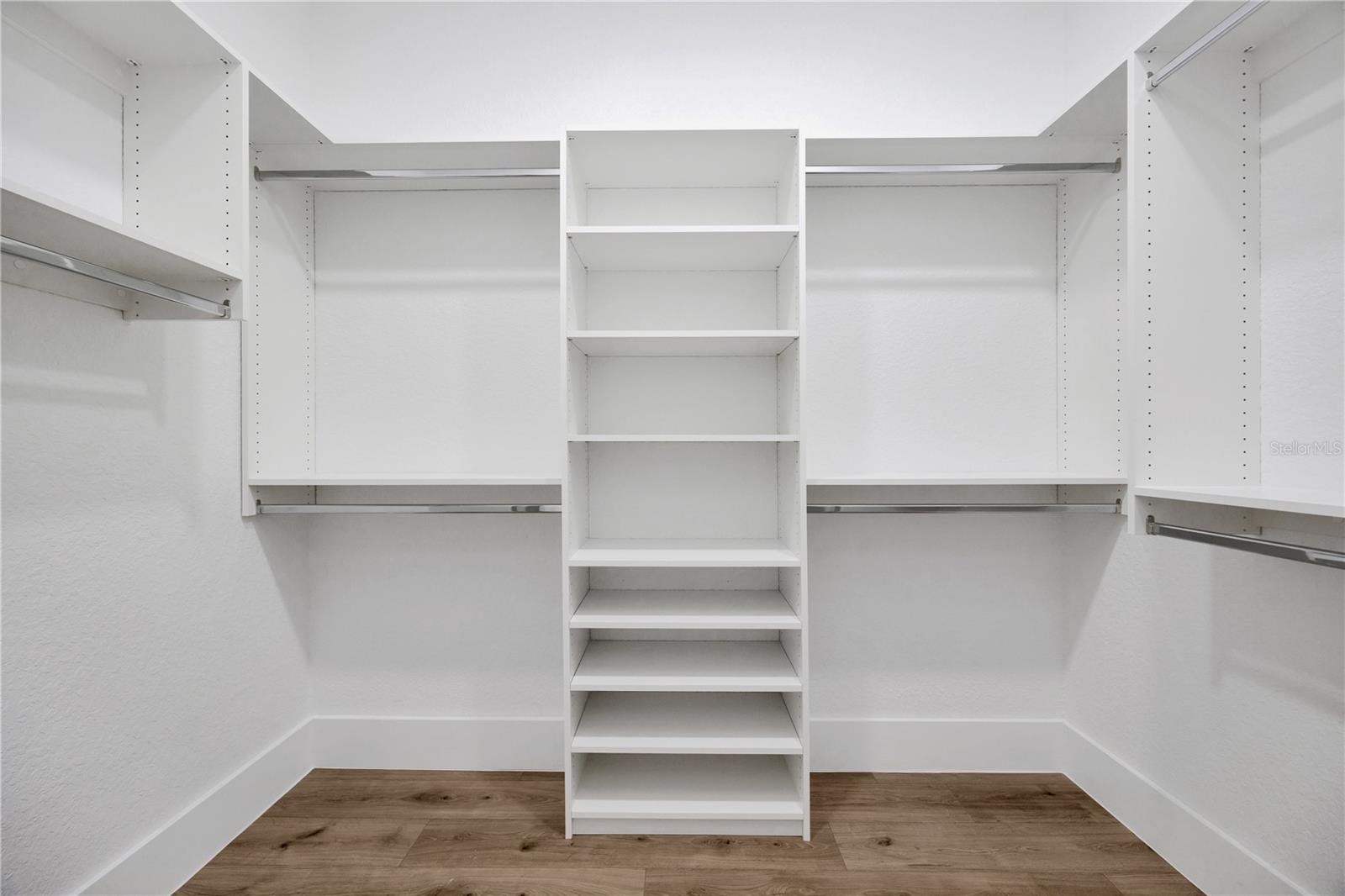 Primary bedroom Closet