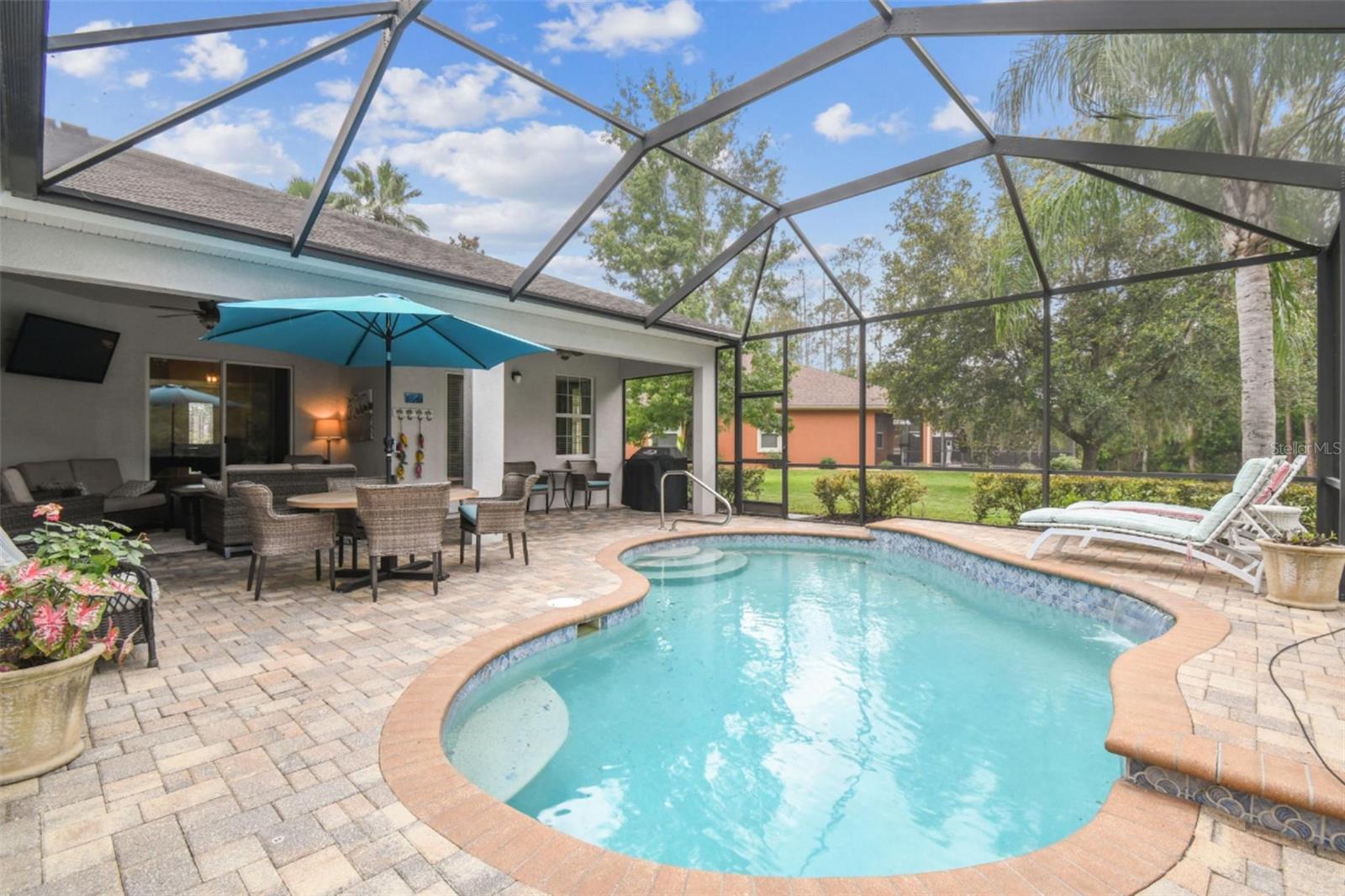 Pool-Salt Water, Heated