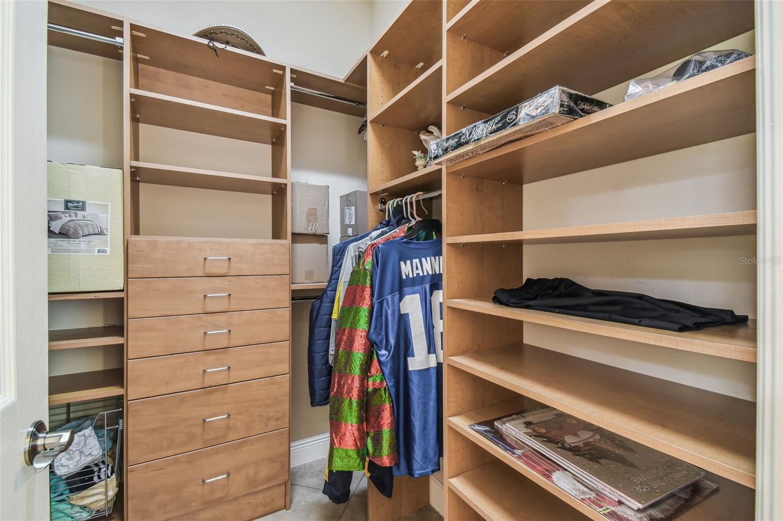 Built in Closet, 1 of 2