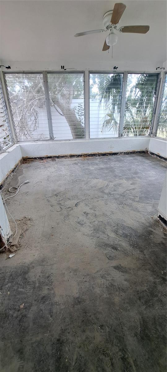 Enclosed Florida Sun Room