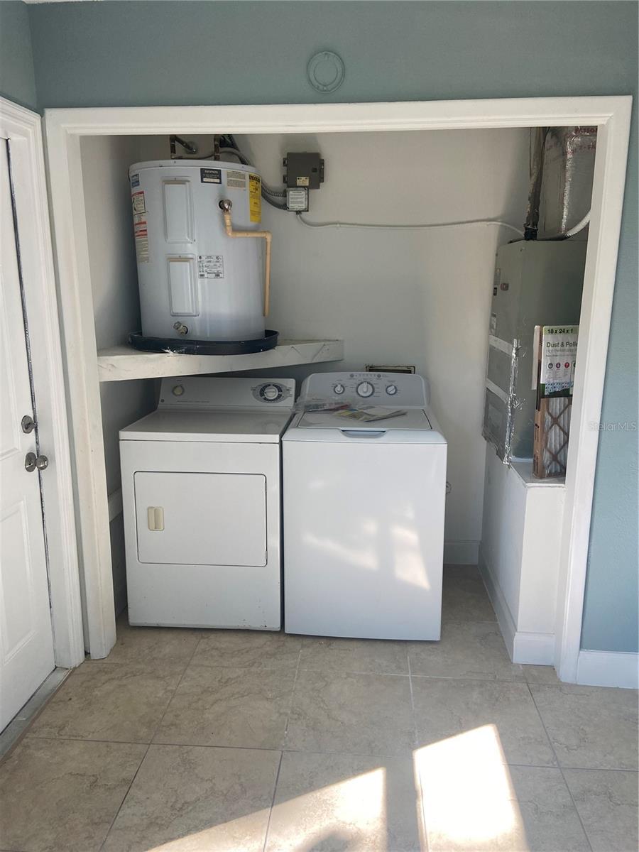 washer and dryer