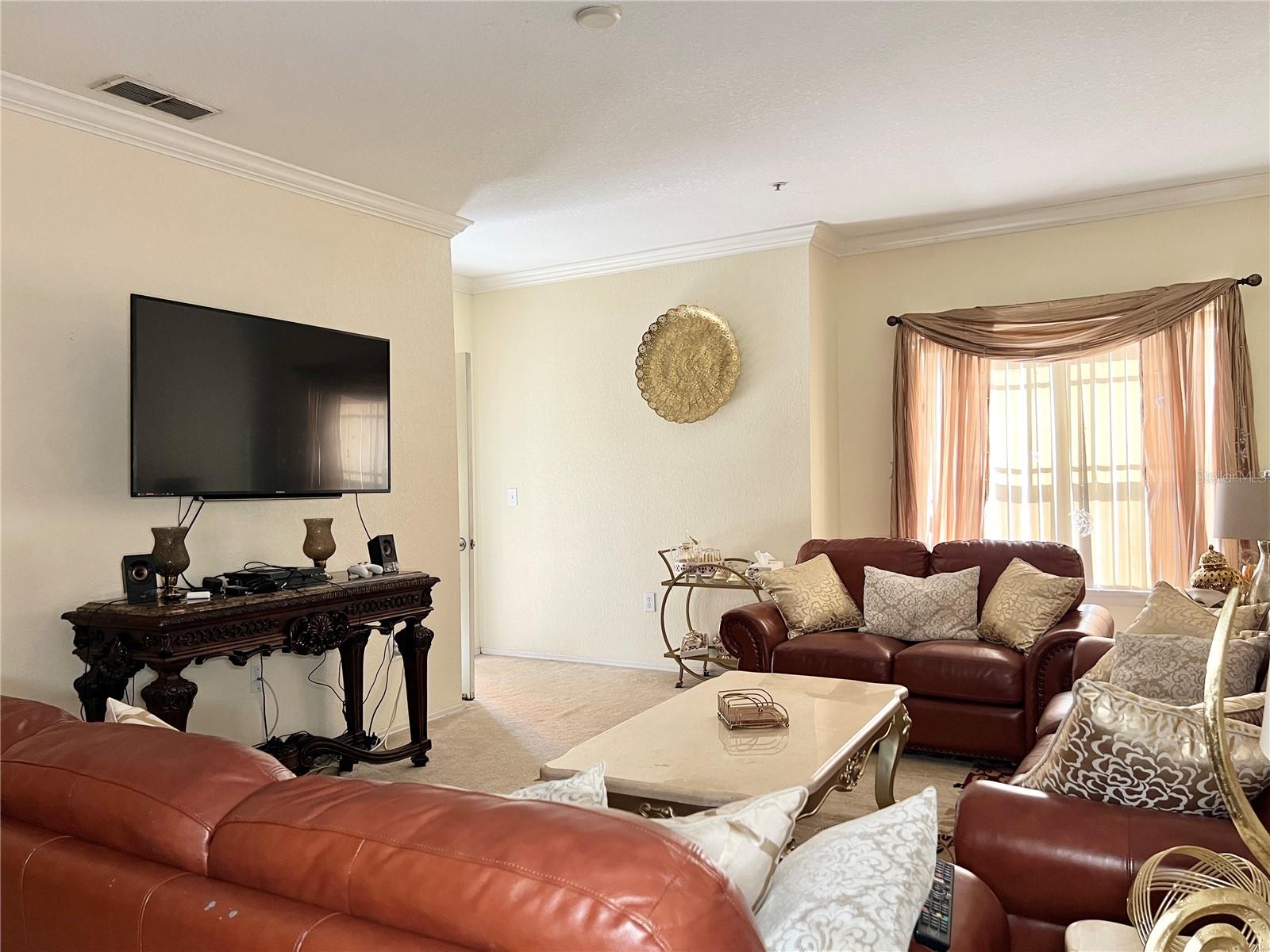 Living Area - Light and Bright