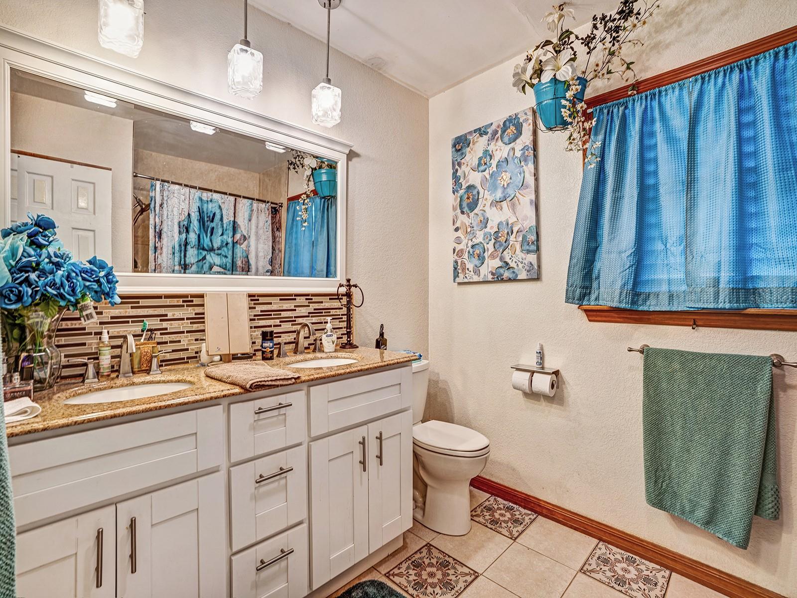 Bathroom 2