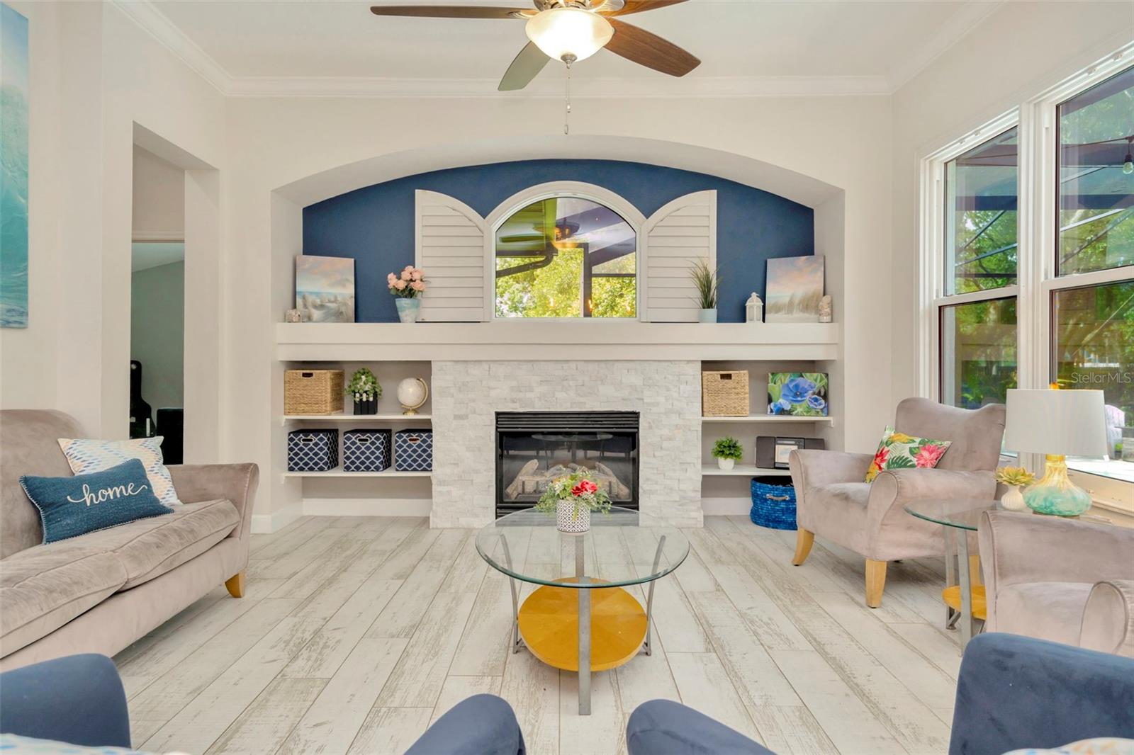 Famlly room