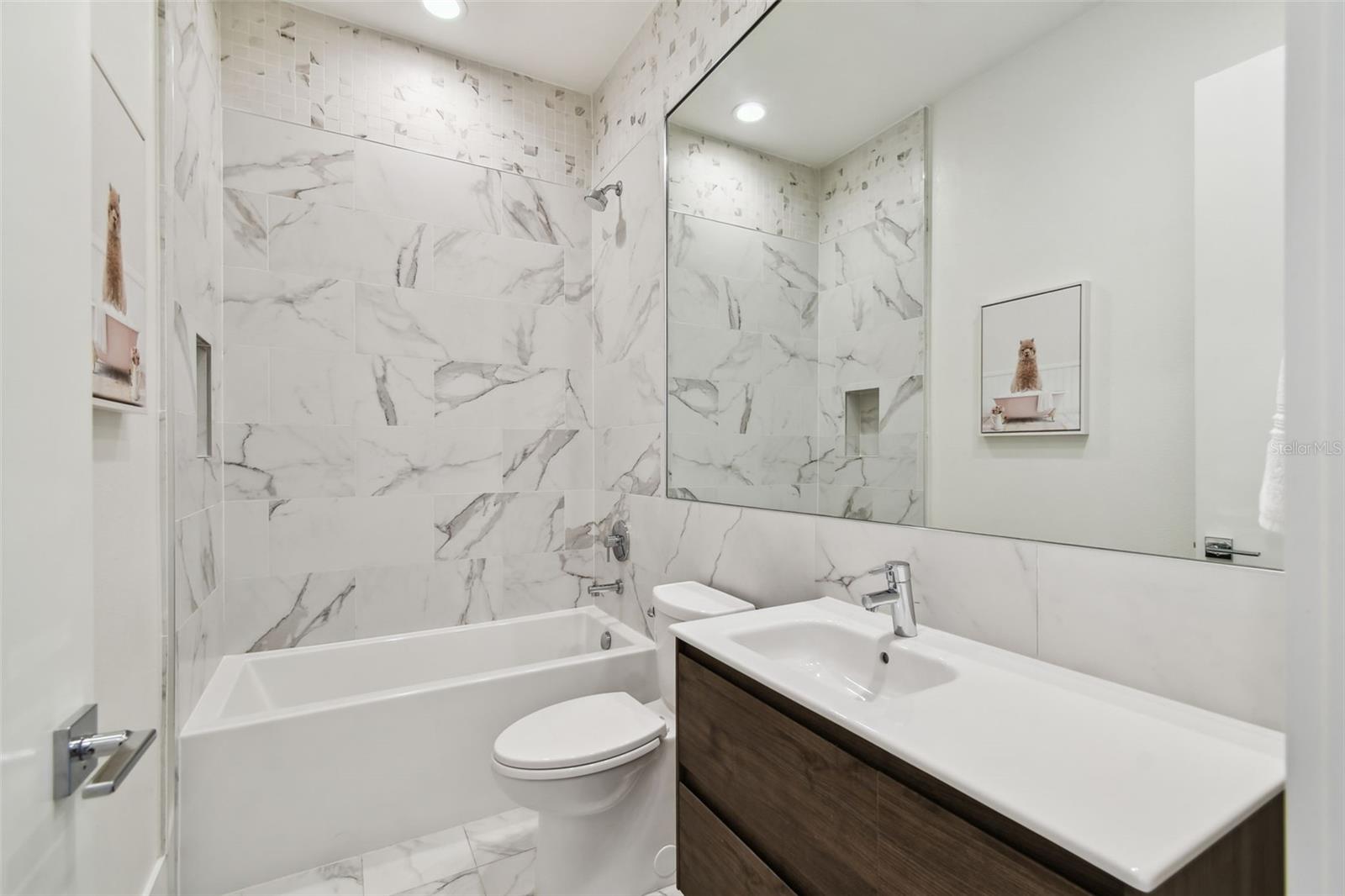 En Suite bathroom