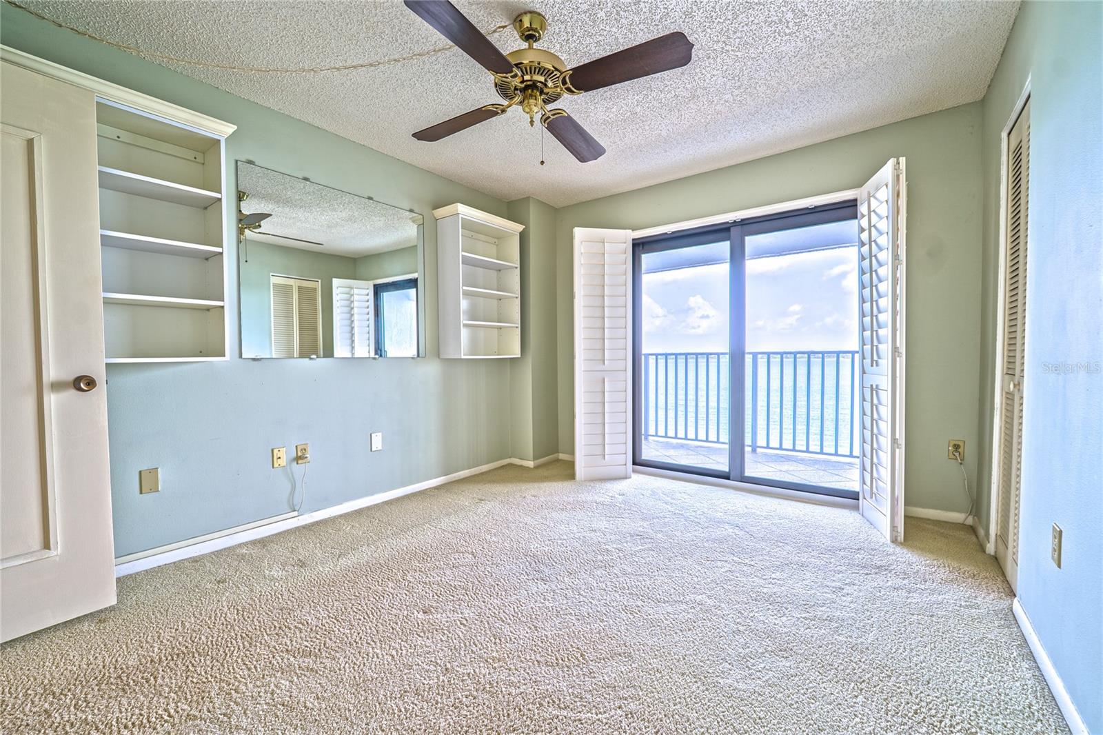 bedroom 2 slider to balcony