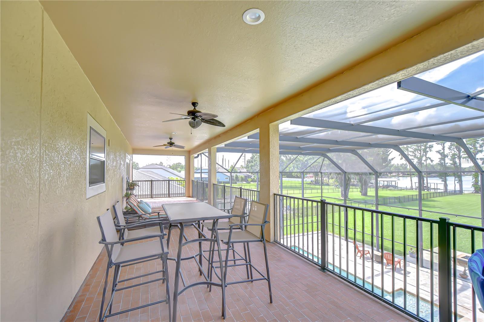 Upstairs balcony