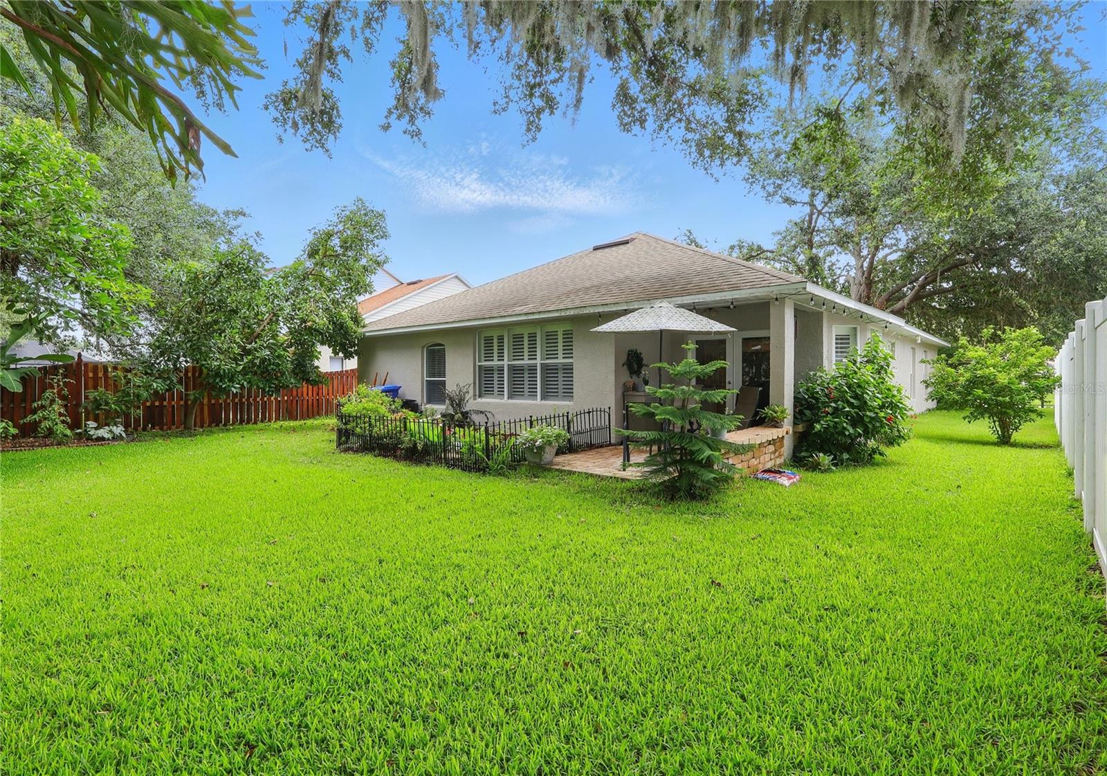 Plenty of room for backyard fun!