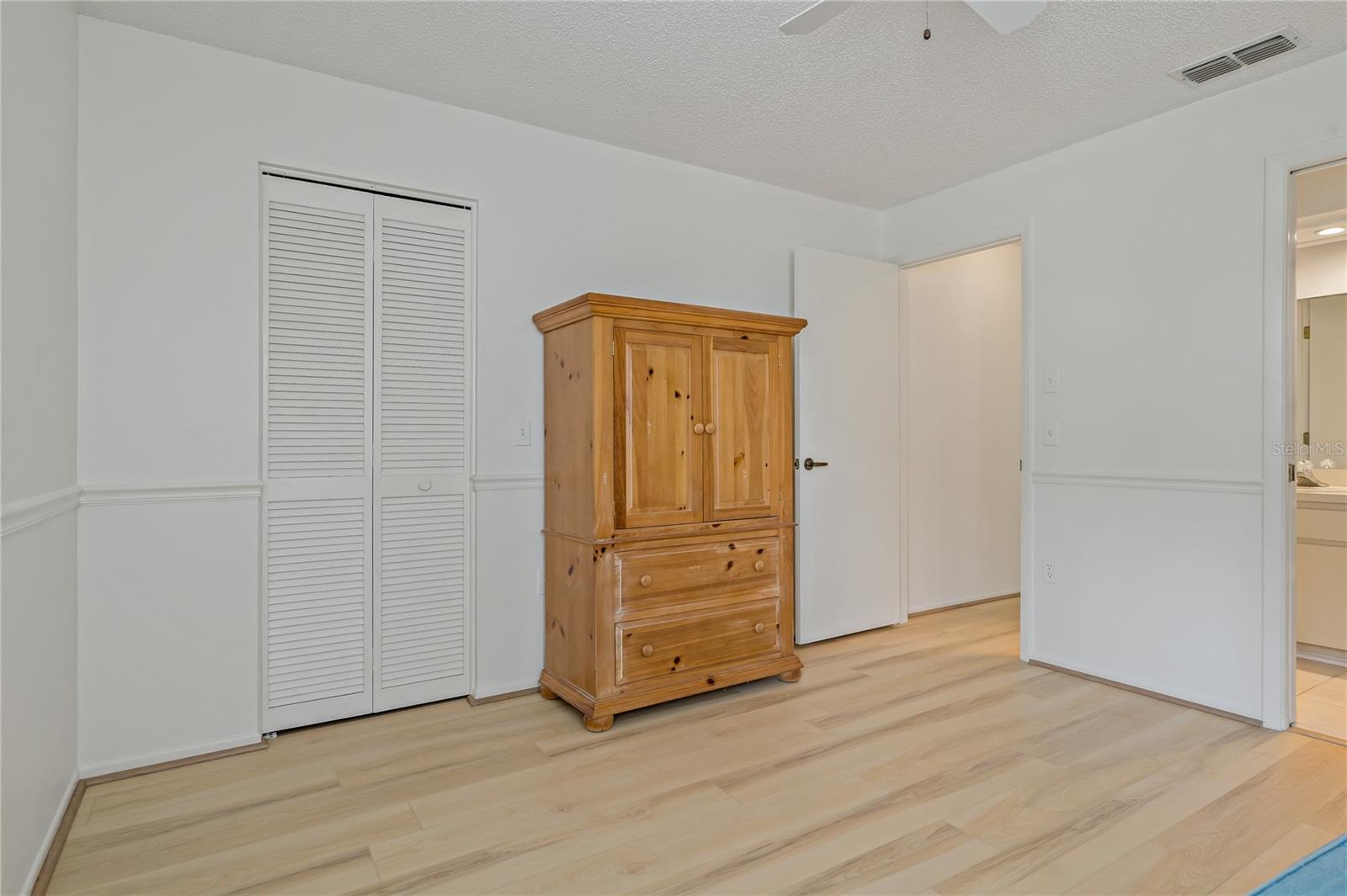 BEDROOM #2