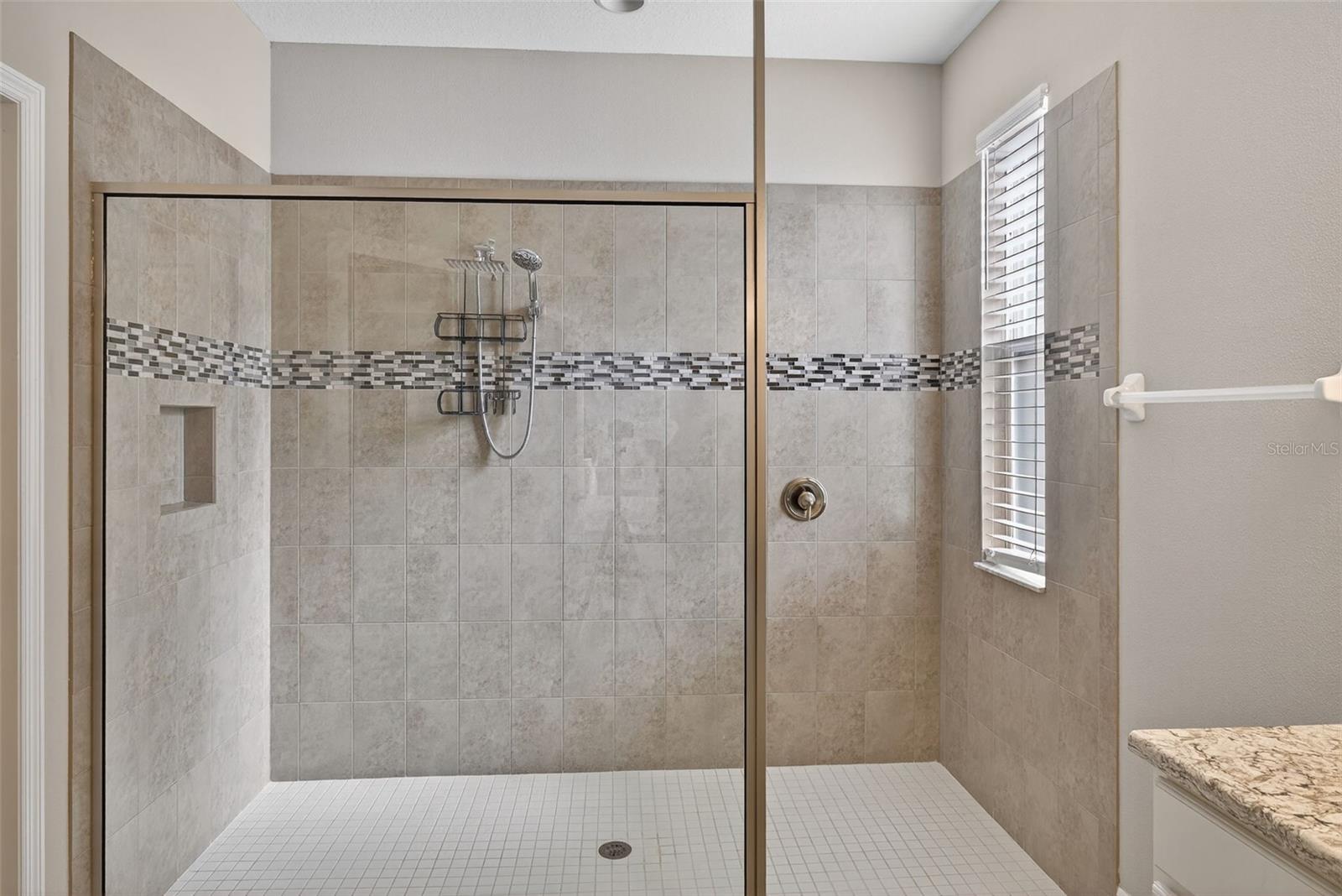 Walk-in shower to bathroom 1 first floor