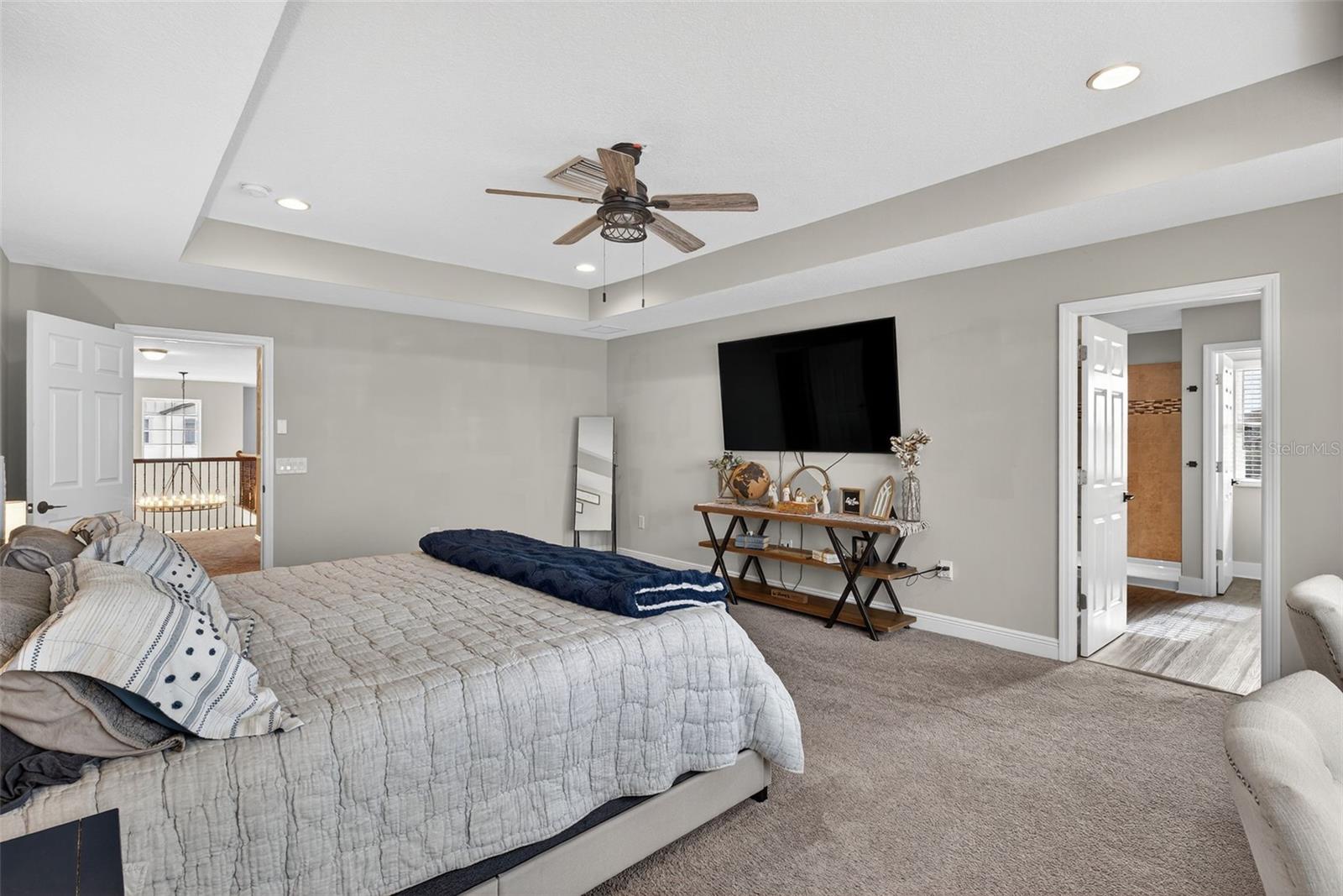 Primary suite