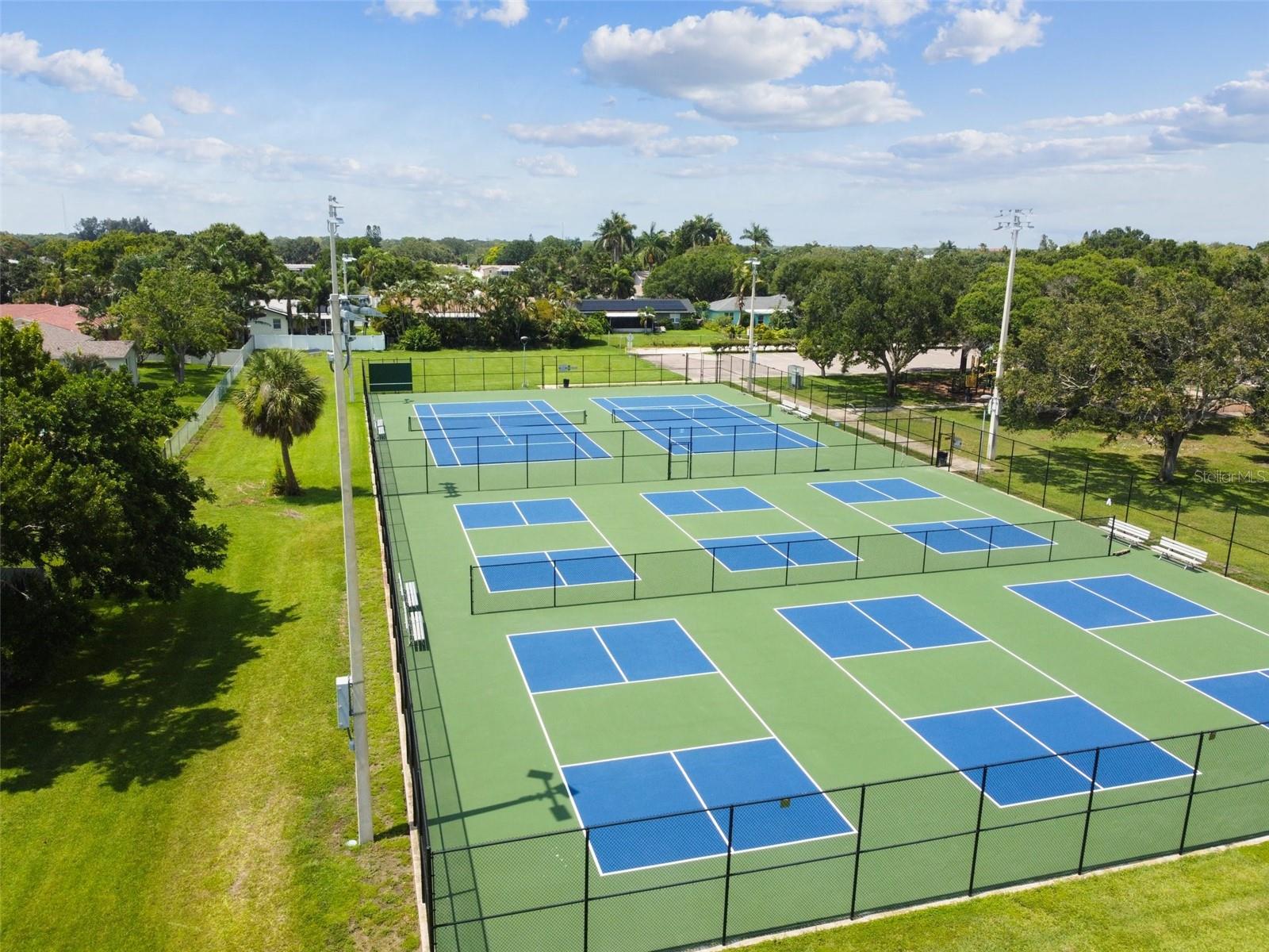 Denver Park pickleball courts