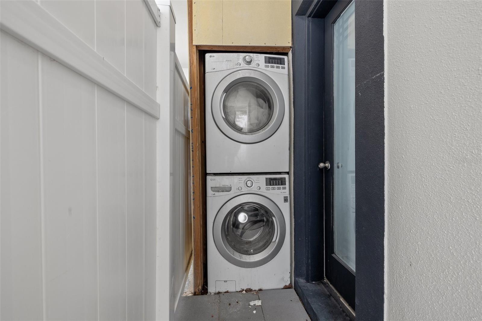 Apartment laundry