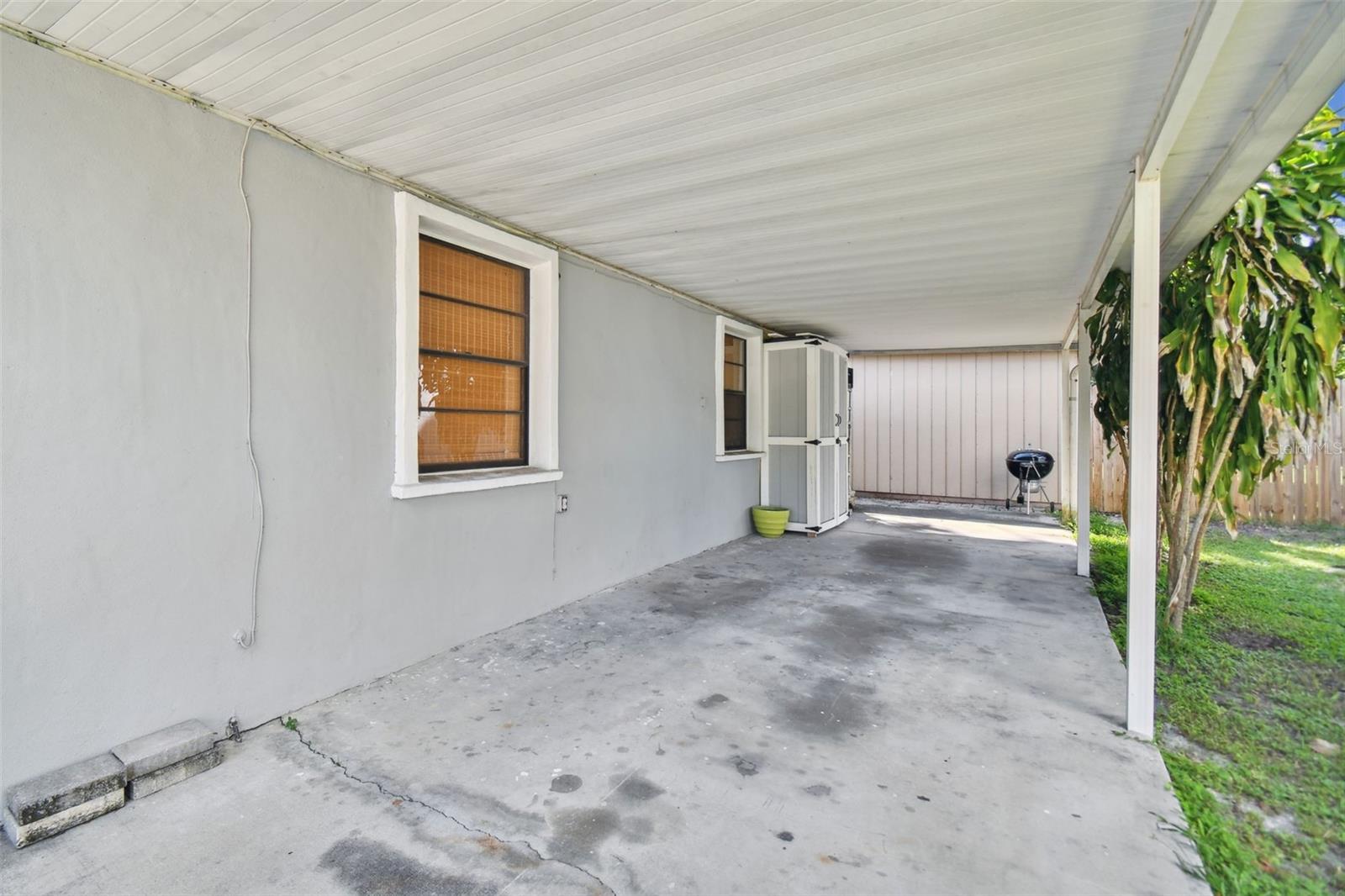 Carport