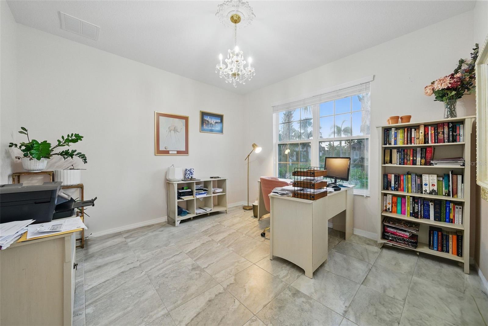 1st Floor Office