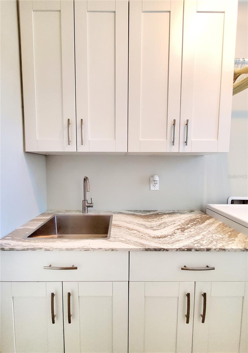 LAUNDRY CABINETS
