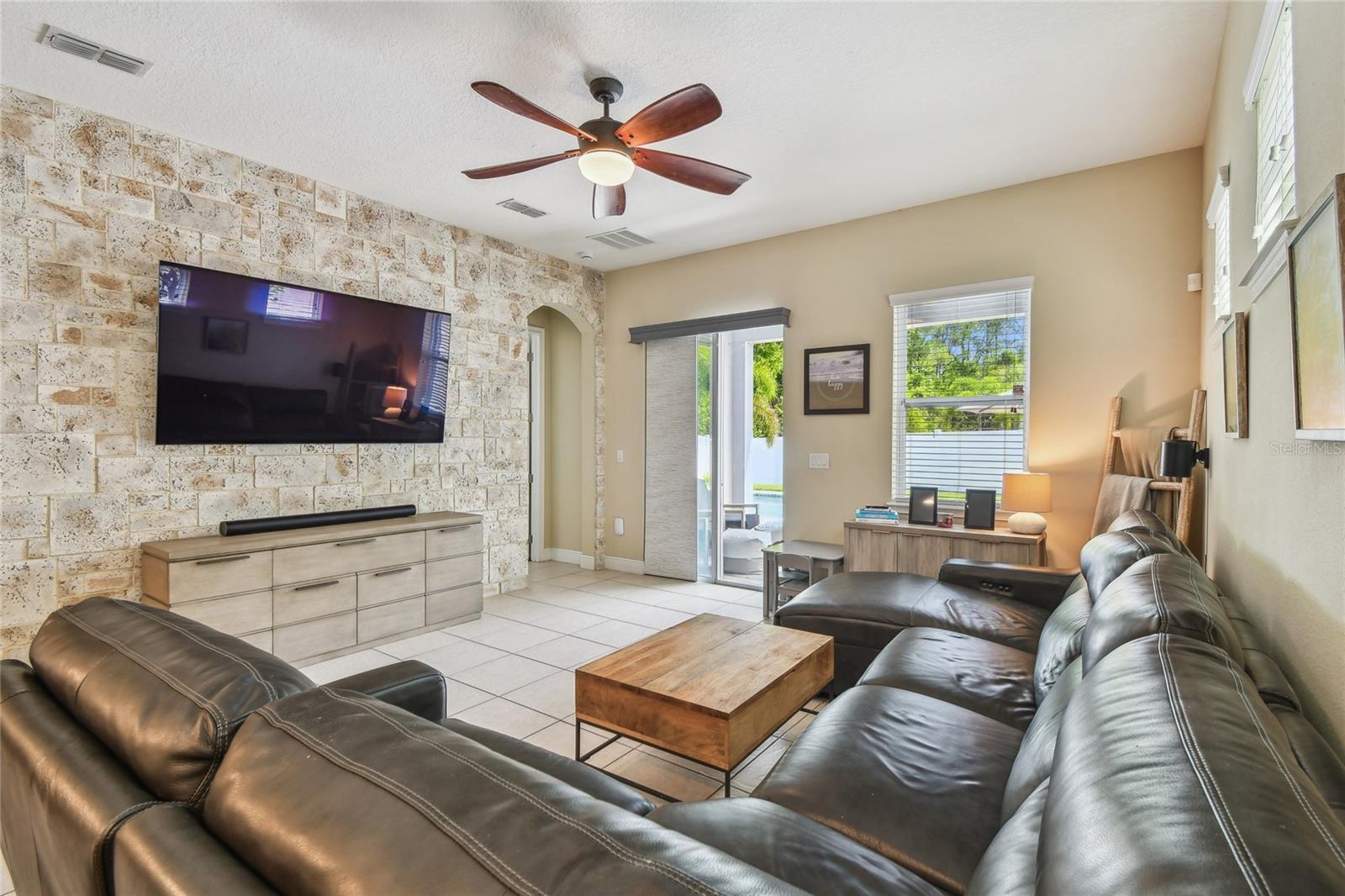 Livingroom with Sliding Door to Patio