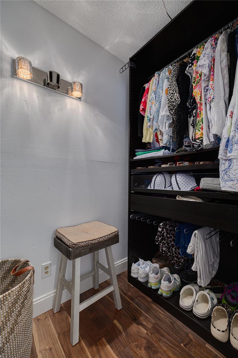 Primary Bedroom Closet