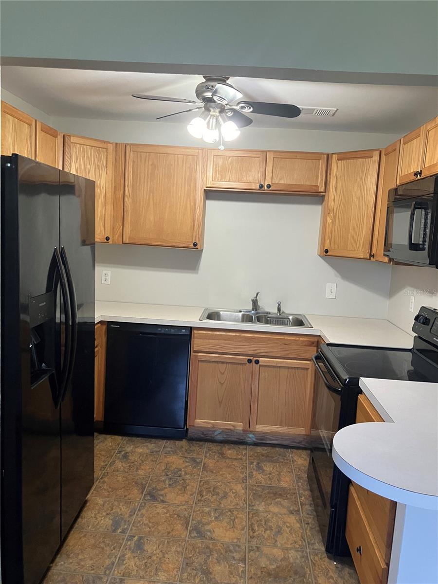 KITCHEN SINK