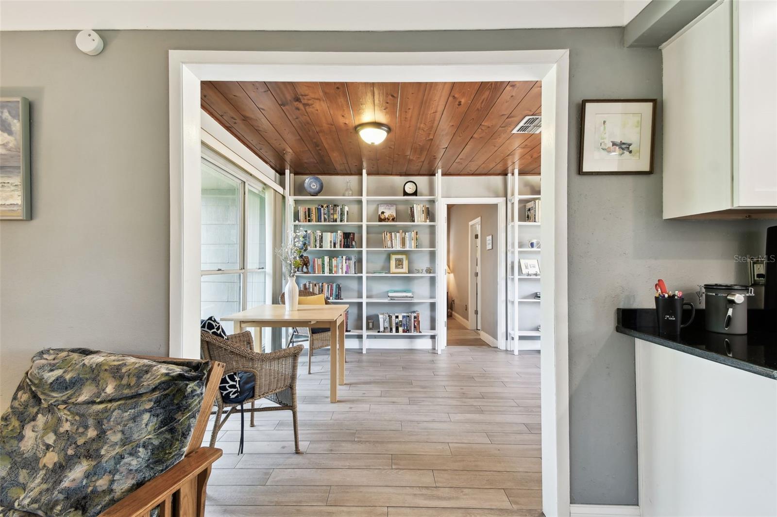 Formal Dining, or Family Room, or Play Room, or whatever your heart desires!!!