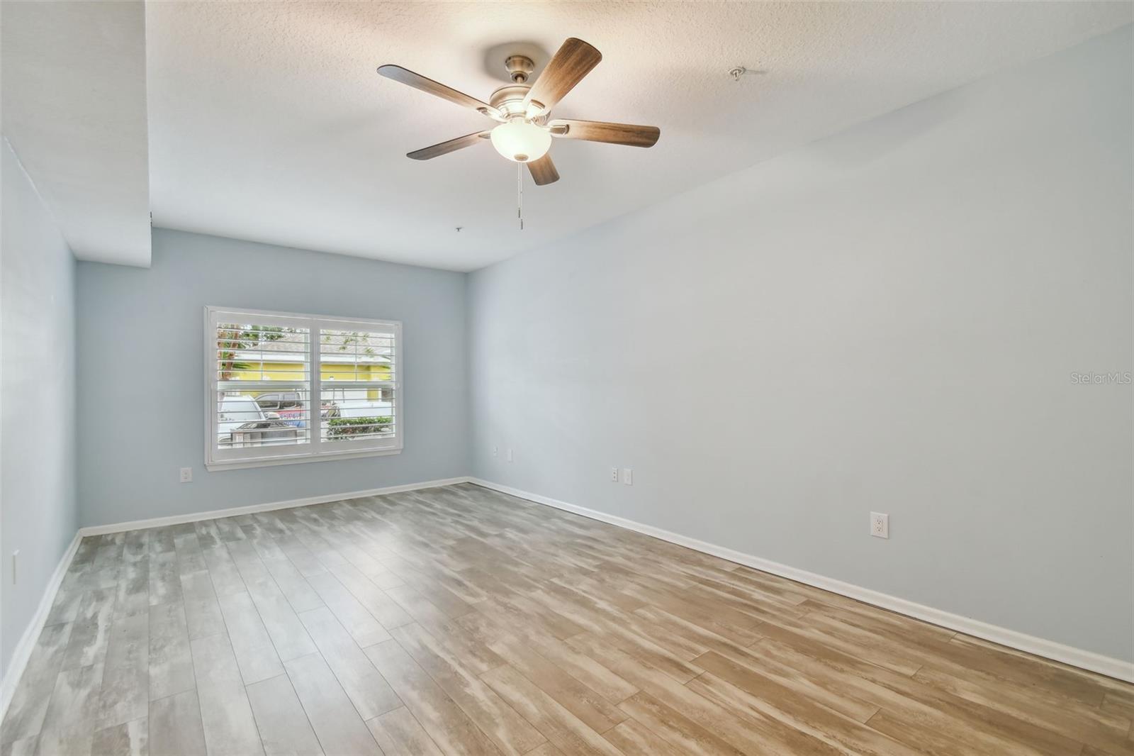 Huge Bedroom