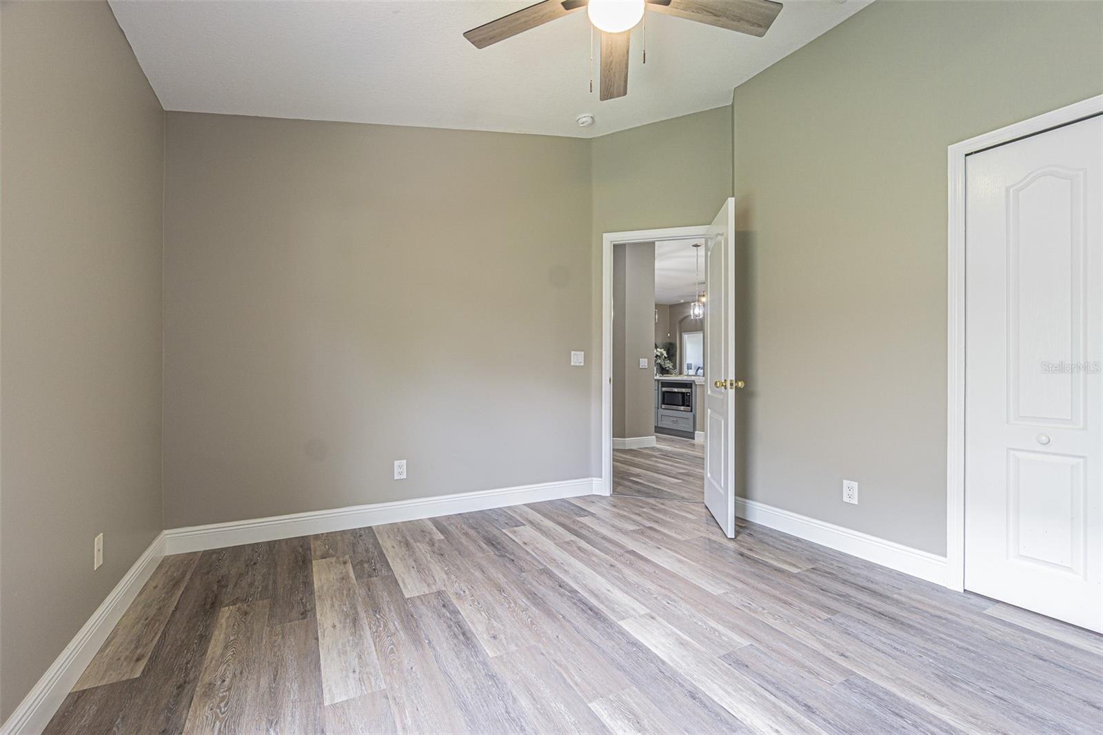 2nd Bedroom
