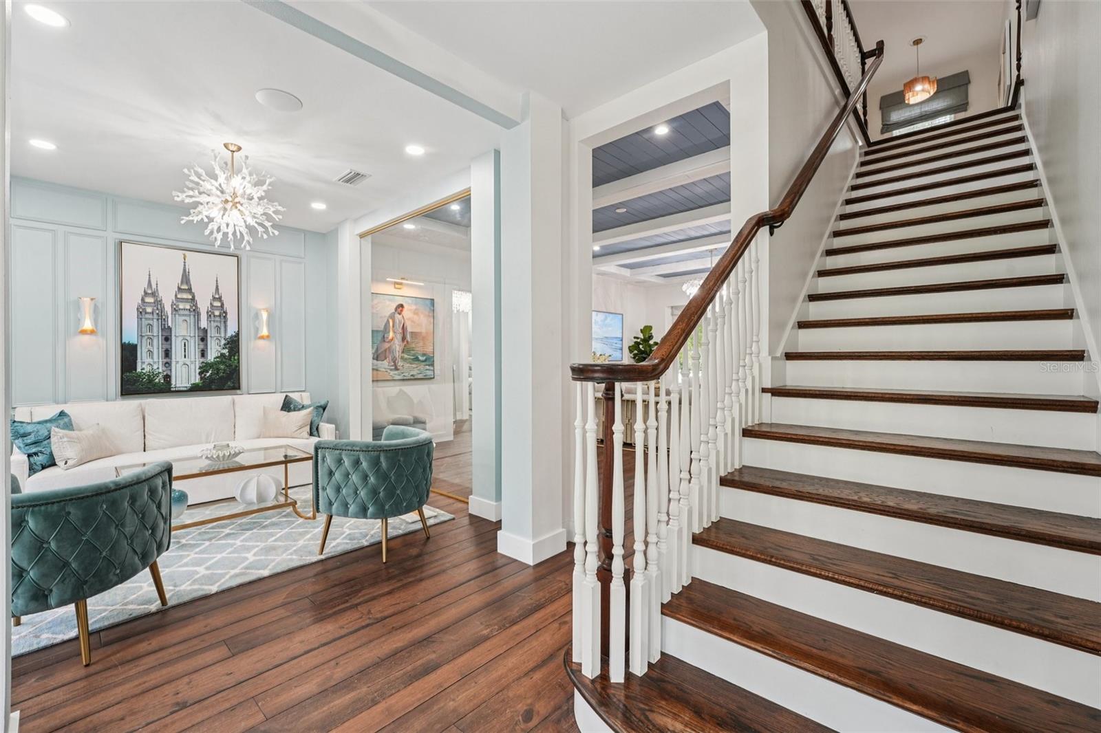 Georgia Reclaimed Barn Wood flooring throughout the home