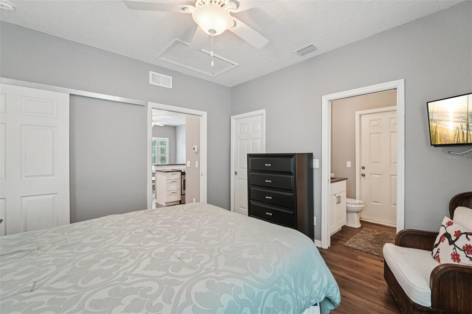 Guest house bedroom with on suite bathroom