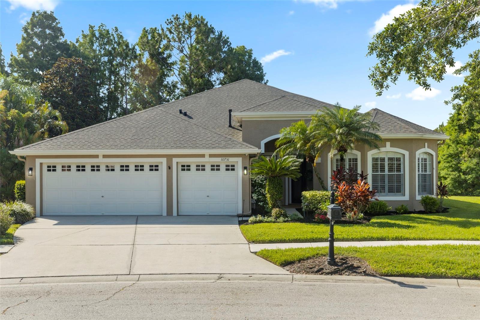 Gorgeous curb appeal in Chelmsford - The Fords.