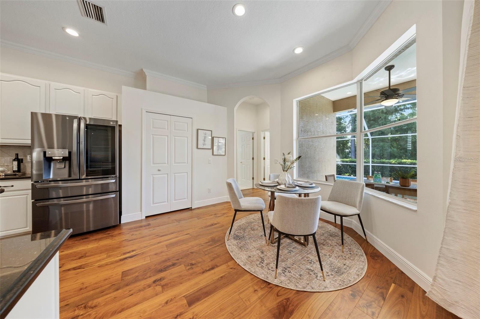 Kitchen dining.