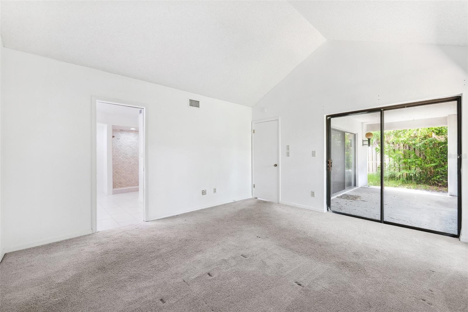 Primary suite -Downstairs