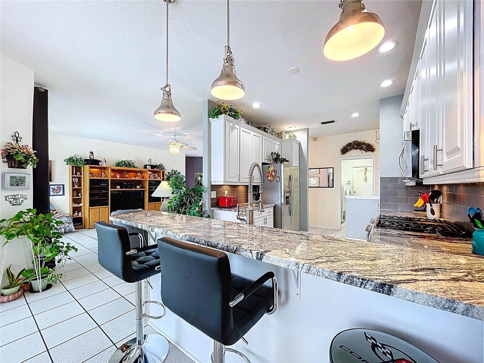 Kitchen Bar