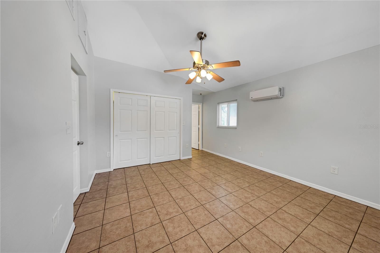 Master Bedroom - Reverse View
