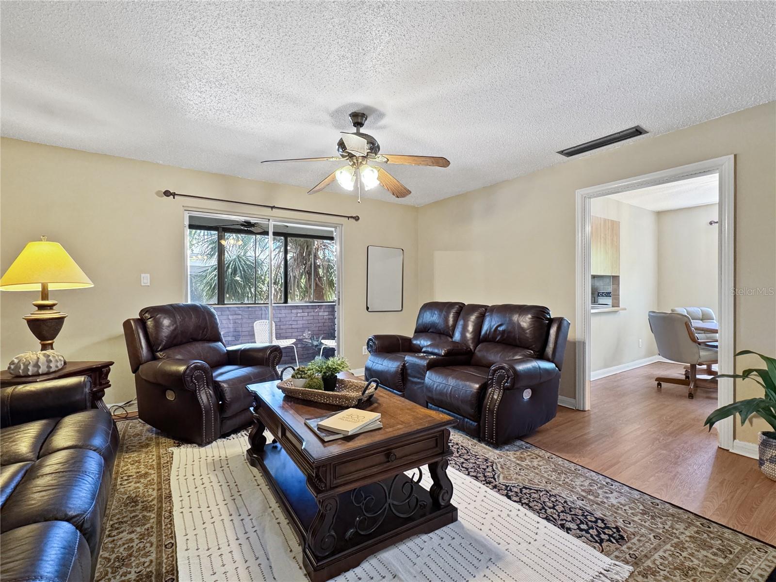 Access to the dining and porch