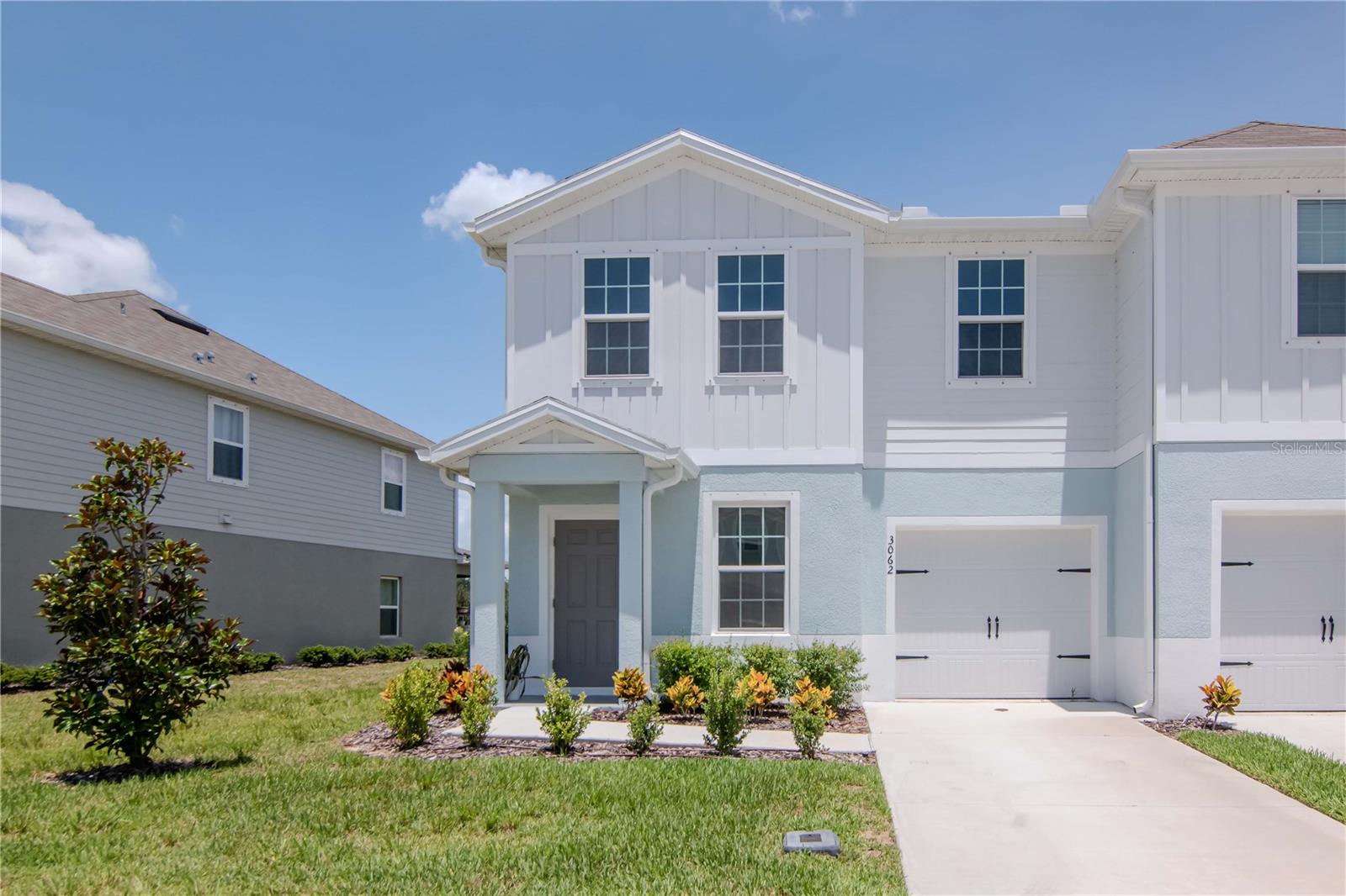Welcome home to 3062 Victoria Inlet!