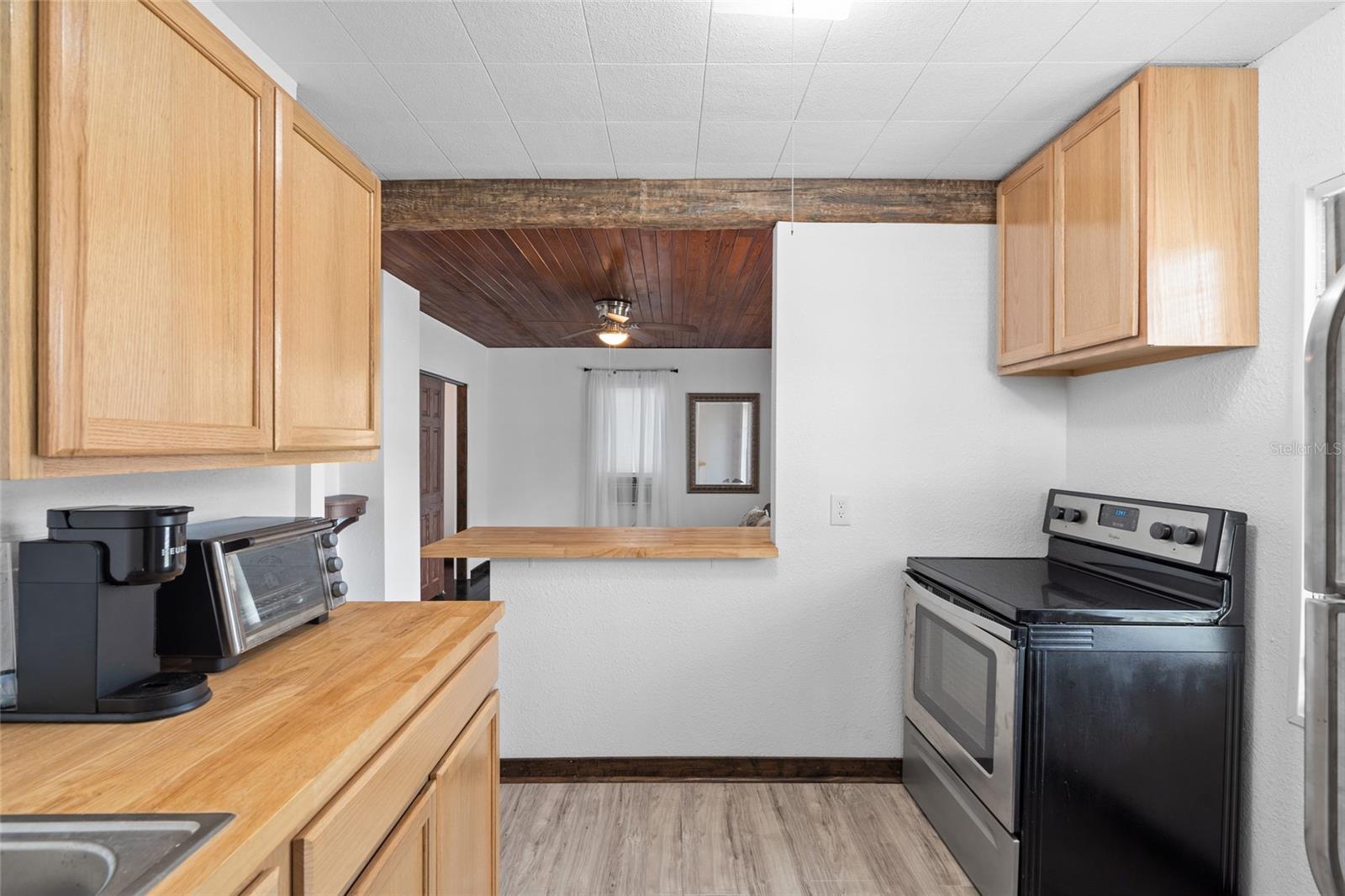 709 Kitchen