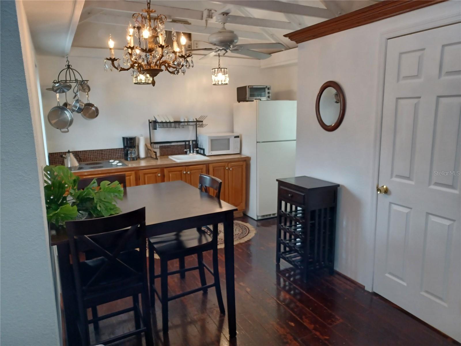 703 Kitchen