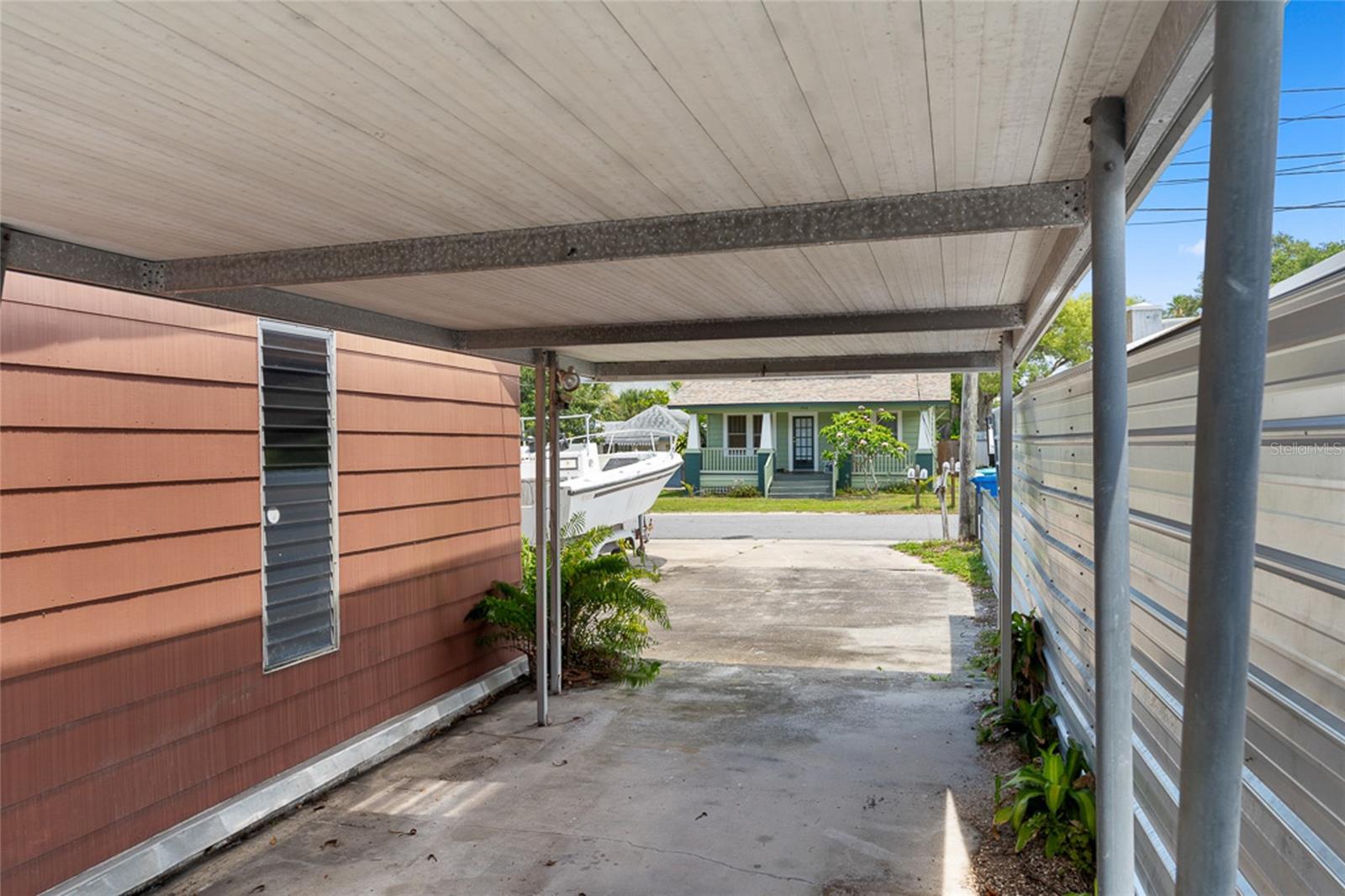 Carport