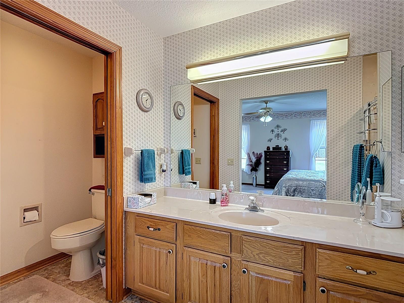 Ensuite bathroom