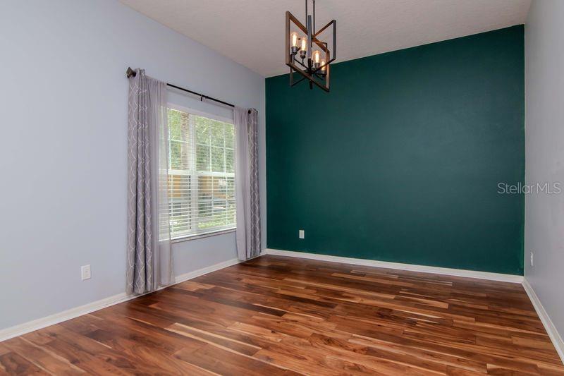 Versatile Formal/Living Dining Room