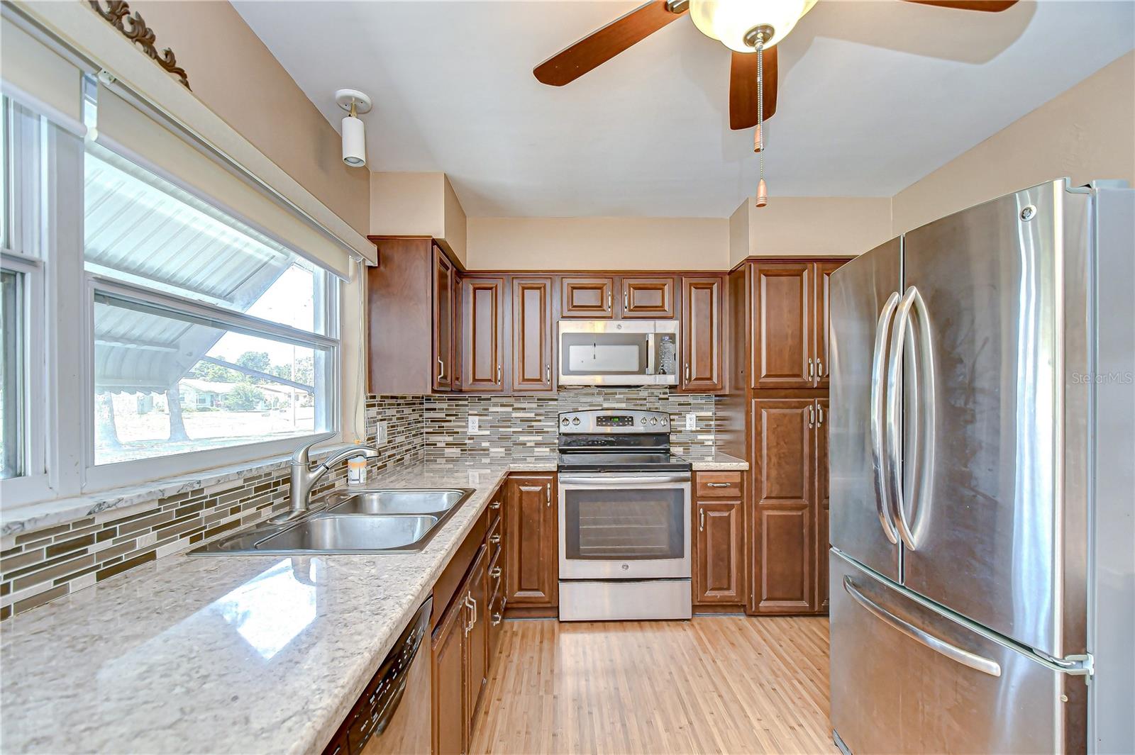 Quartz Counters