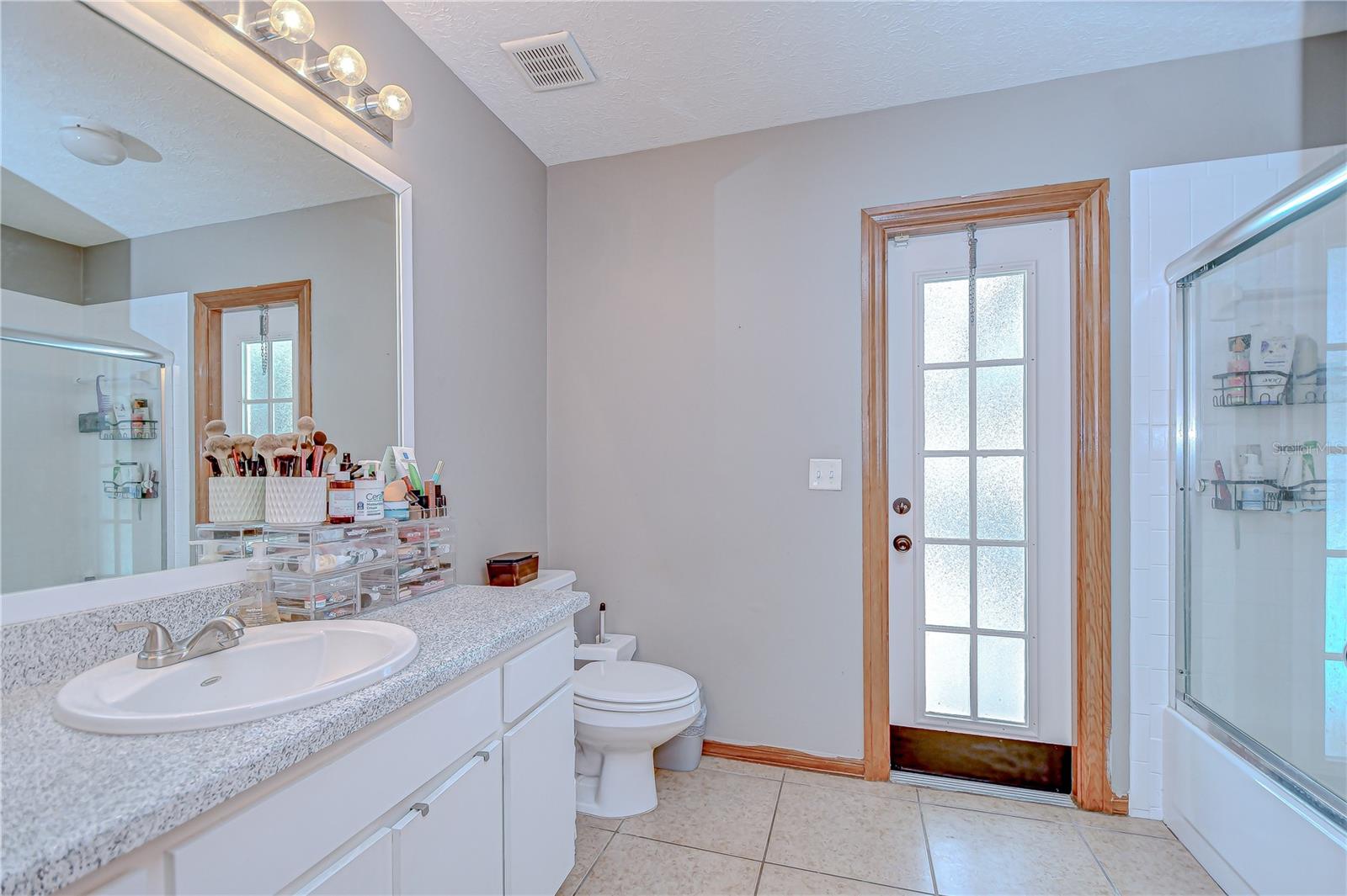 Shared second bedroom!