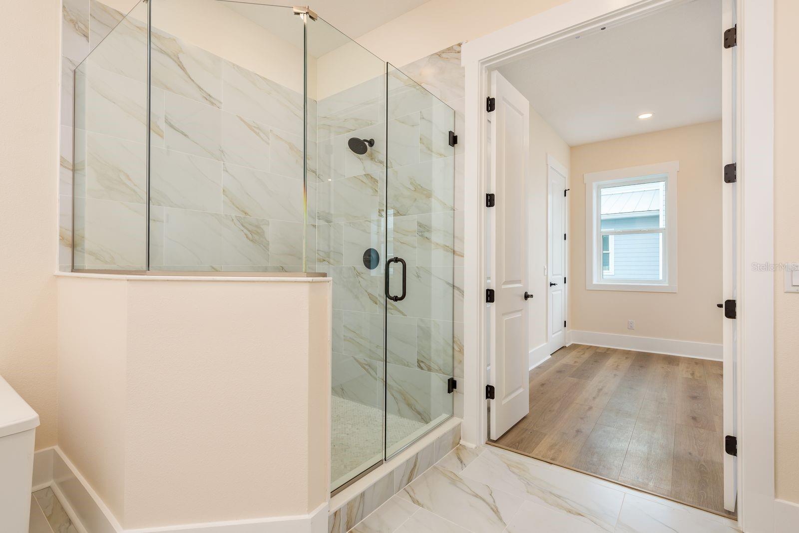 En Suite Master Bath