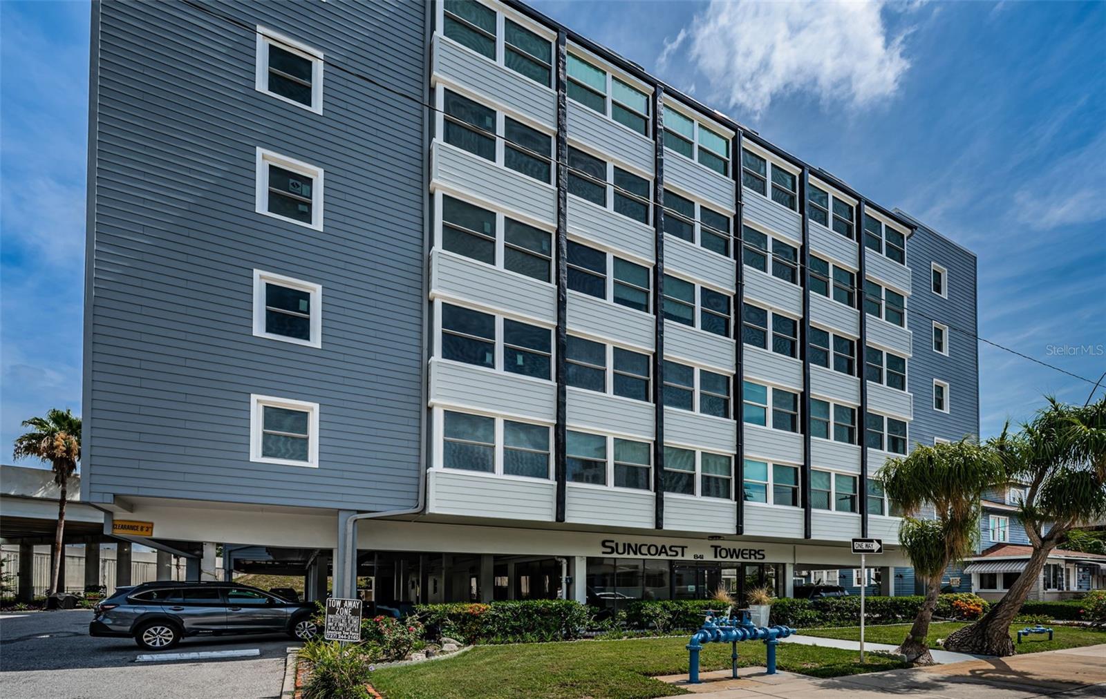 TB8395653