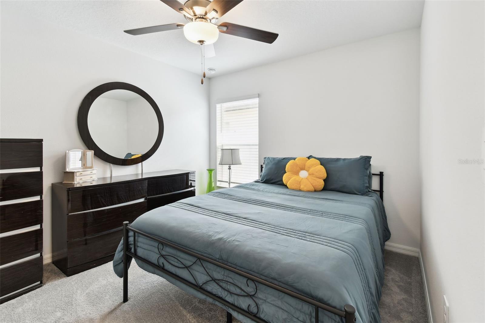 Guest bedroom 2