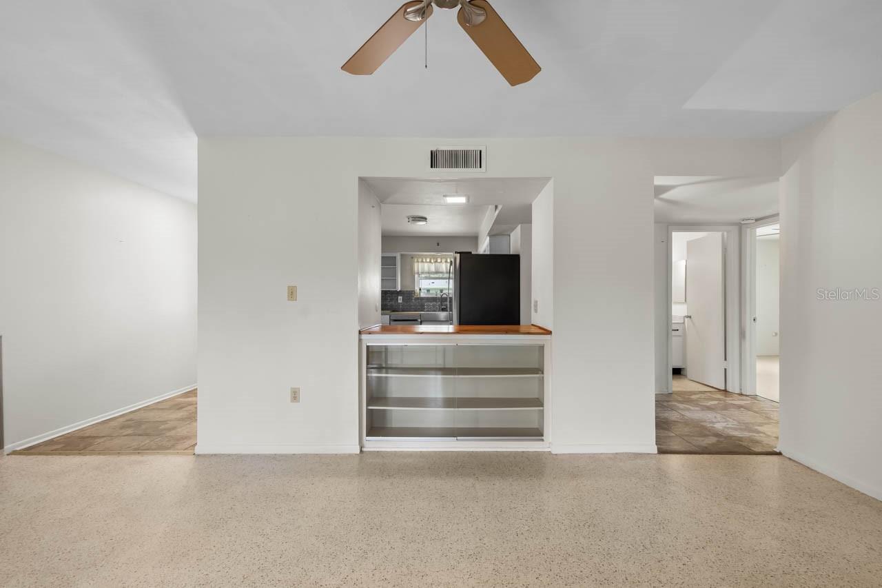 Living/Dining Area